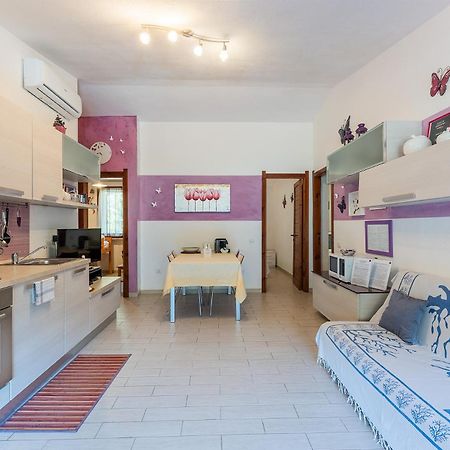 Purple House, 30M To Beach Pula Extérieur photo